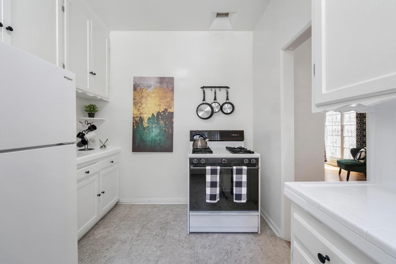 Beverly Hills Stylish & Central 1 Bedroom Apt + Parking 洛杉矶 外观 照片