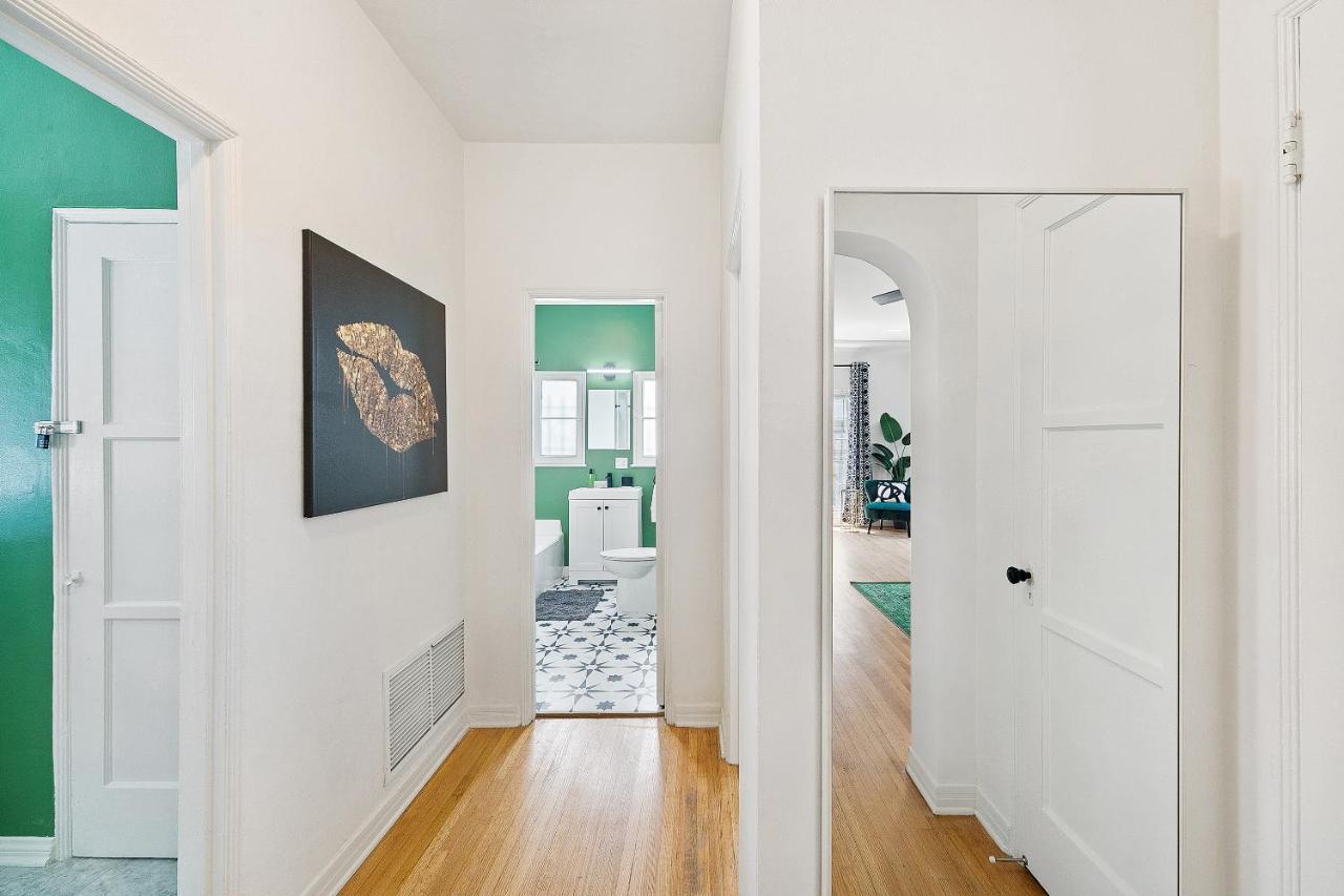 Beverly Hills Stylish & Central 1 Bedroom Apt + Parking 洛杉矶 外观 照片
